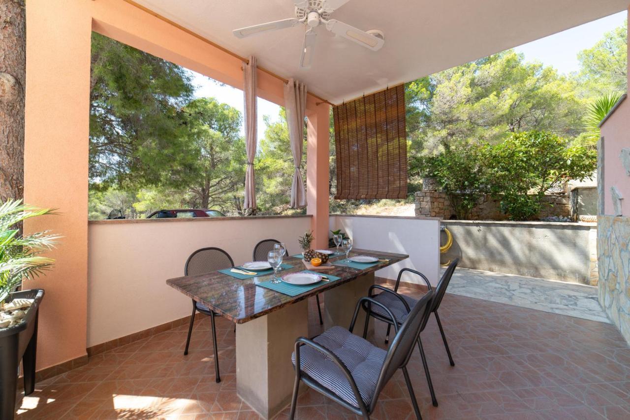 House Anka Villa Milna  Ngoại thất bức ảnh